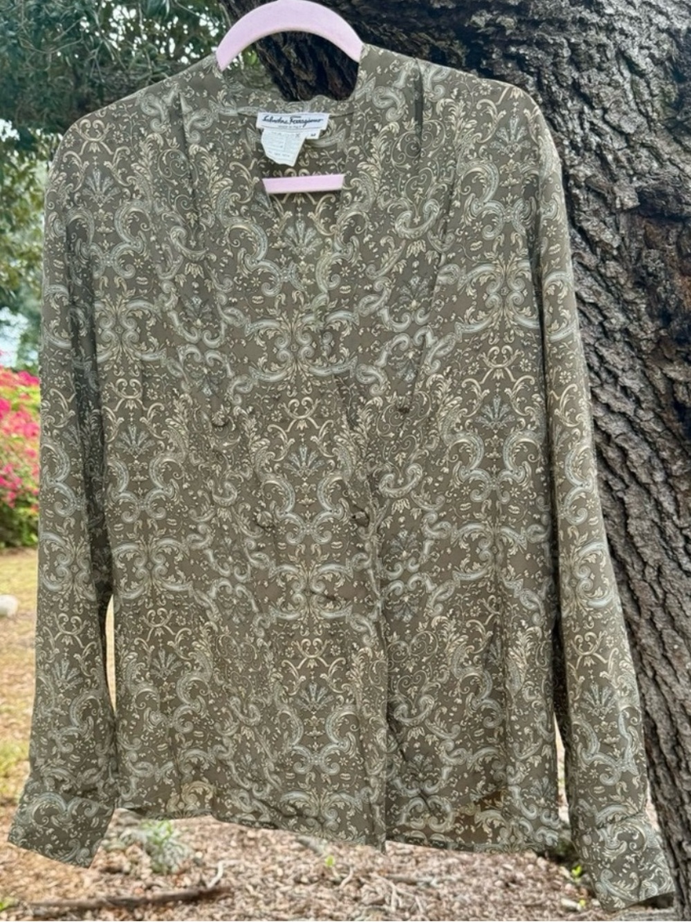 Vtg.80s Salvatore Ferragamo 100% silk Stunning Sage  green abstract print.Size M